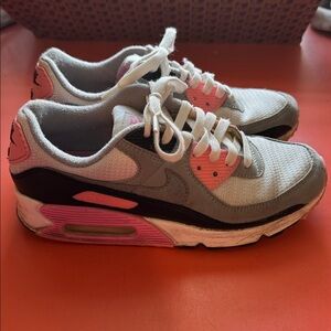 NIKE AIR MAX 90 Pink and Gray UNISEX  Sneakers